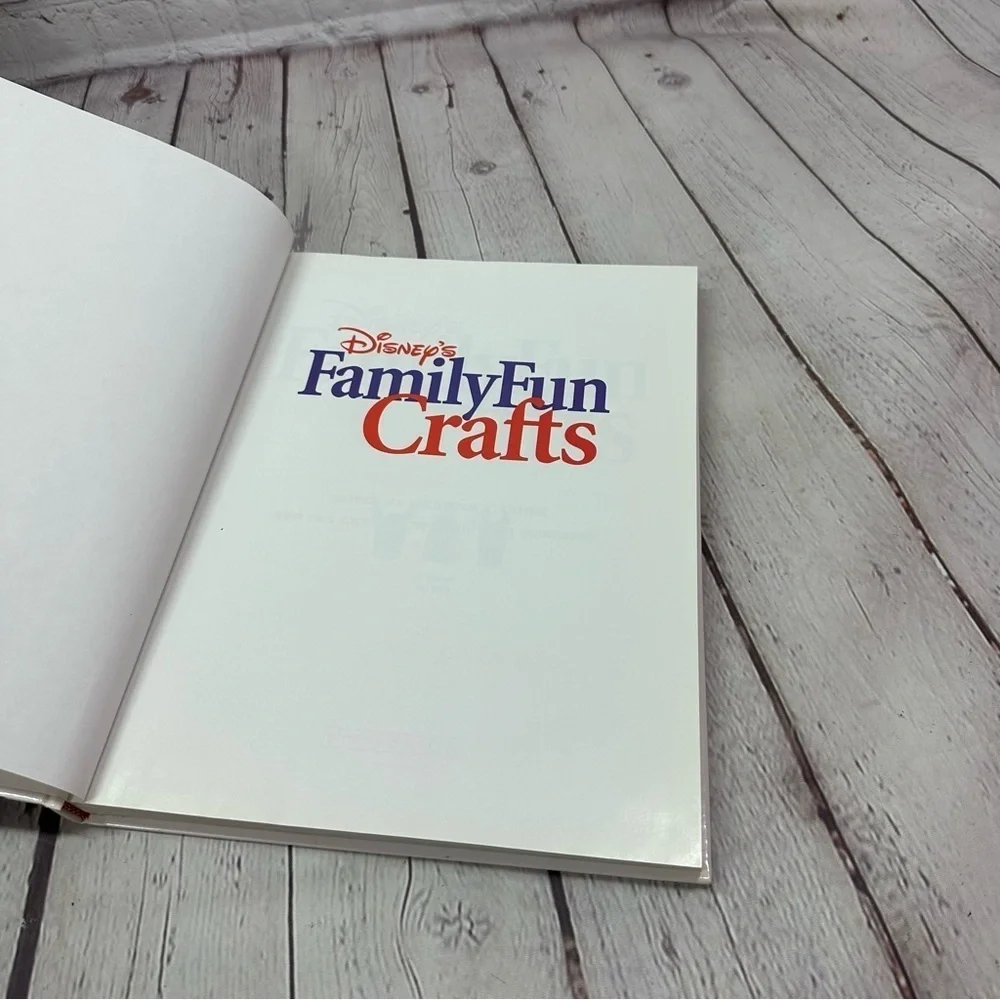 vintage 1997 Disney Family Fun Crafts hardcover Book summer fun
